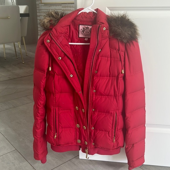 Juicy Couture Jackets & Blazers - Gently worn Juicy Couture puffer jacket